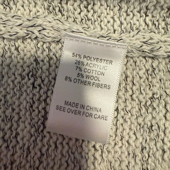 Gray Open Front Cardigan with Shawl Collar - Picture 4 of 8